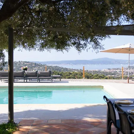 Aux Saquedes - Vue Panoramique *