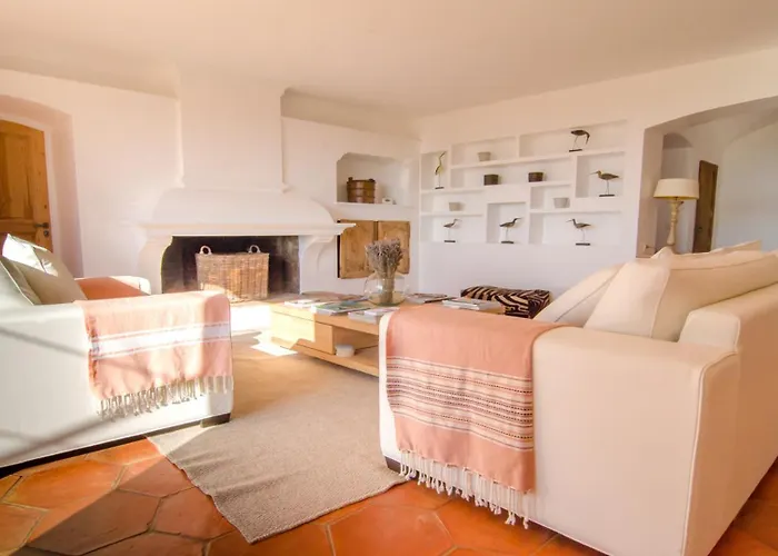 Aux Saquedes - Vue Panoramique Villa